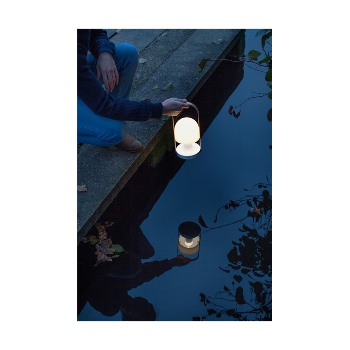 Follow me genopladelig lampe