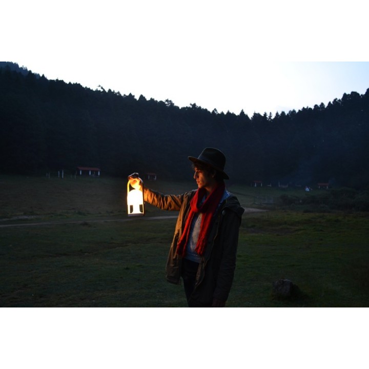 Follow me genopladelig lampe