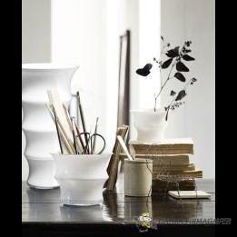 Karen Blixen vase