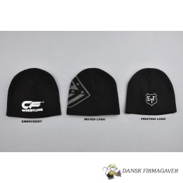 Strik Huer med eget : LOGO