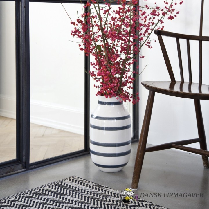 Omaggio 3 lysestager og vase gavepakke 8 - 2014
