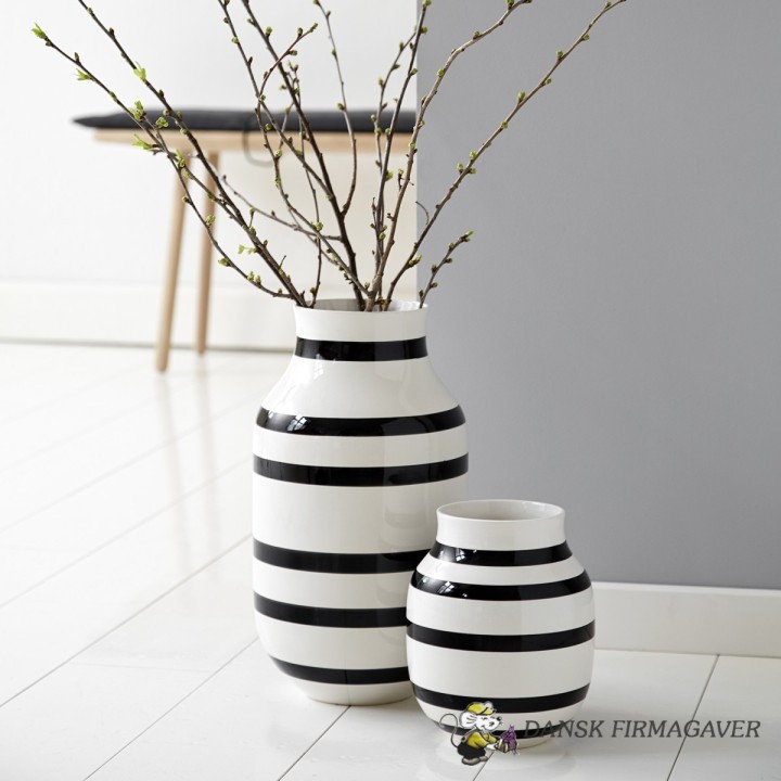 Omaggio 3 lysestager og vase gavepakke 8 - 2014