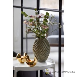 River vase og Fireball lystestage