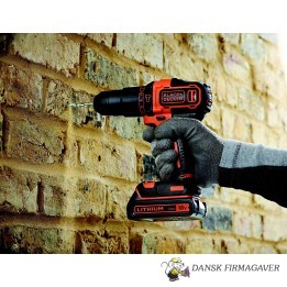 Black & Decker slagboremaskine + 2 batterier, kuffert og 160 stk. tilbehør