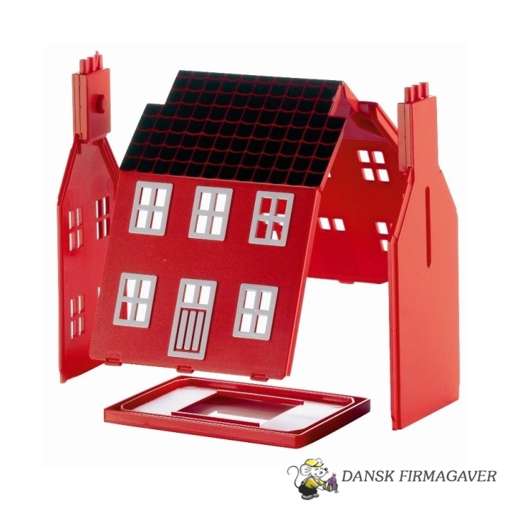 DOMUS SPAREBØSSE HUS