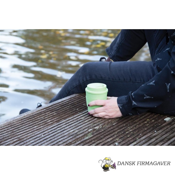 Genbrugelig kaffekop med skruelåg, 350ml
