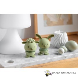 Hoptimist Soft Bunny  eller Lambert Hoptimist 7,5 x 5,8 x 9 cm S Olive
