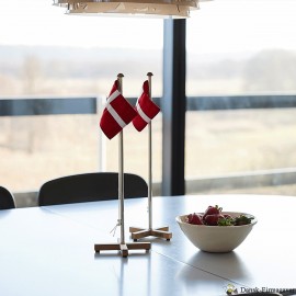 Mols bordflag med dansk flag
