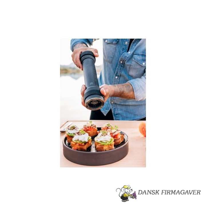 31881 PEUGEOT BBQ PEBERKVÆRN