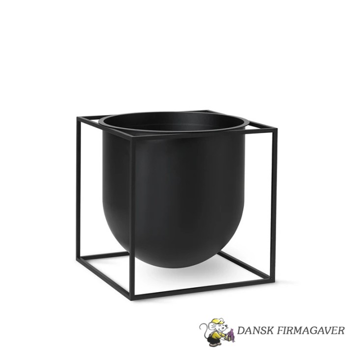 Kubus 4 & Flowerpot i Sort