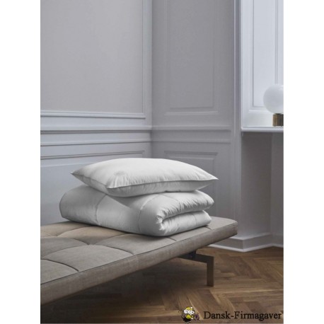 PATENTEREDE FIBERDYNER OG -PUDER