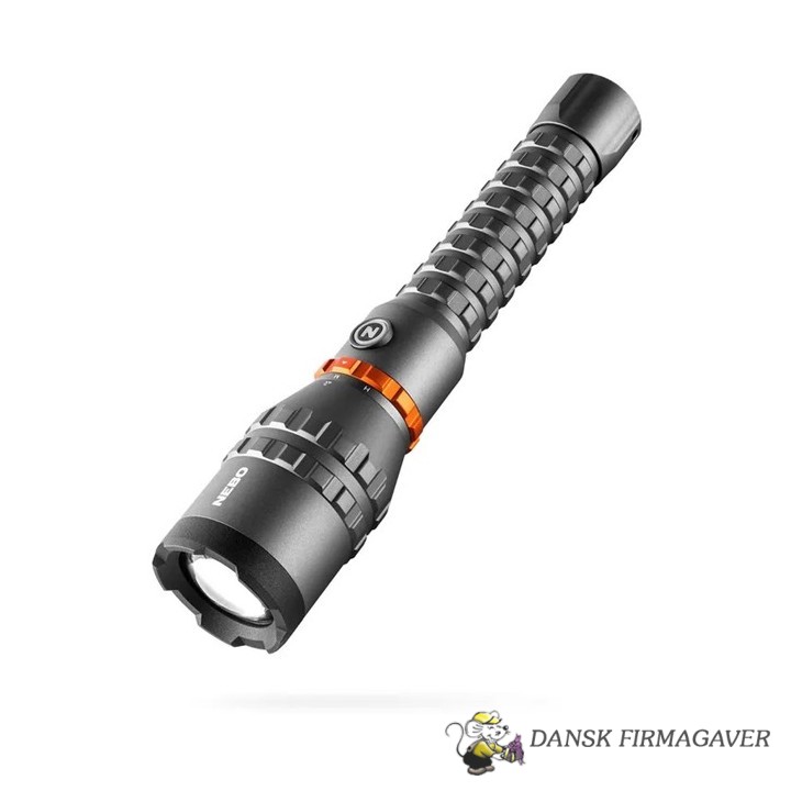 Nebo Davinci 8000 Rechargeable Flashlight