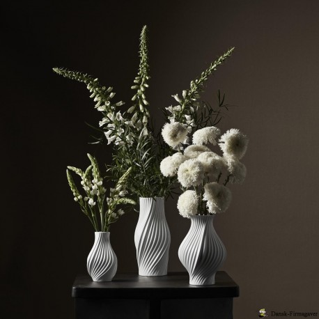 TWIST VASE - LYNGBY