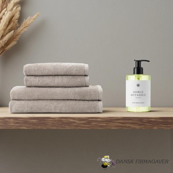 DAMASK TERRY HÅNDKLÆDER + NOBLE BOTANICS HUDPLEJE
