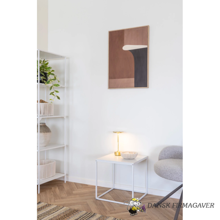 Lyneham Bordlampe
