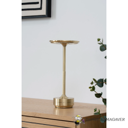 Lyneham Bordlampe