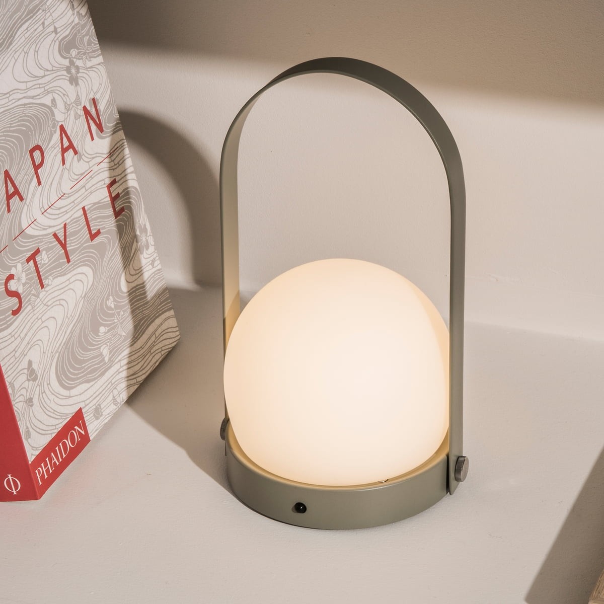 CARRIE LED LIGHT