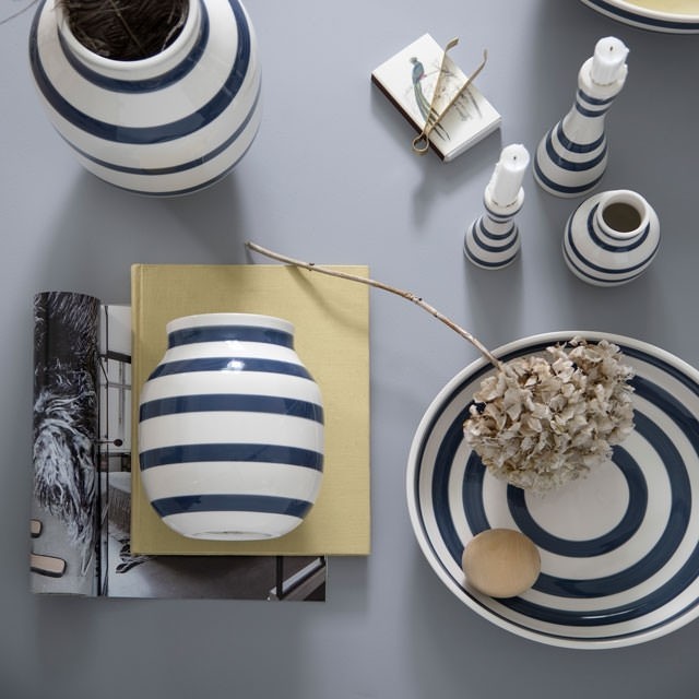 Omaggio 3 lysestager og vase gavepakke 8 - 2014