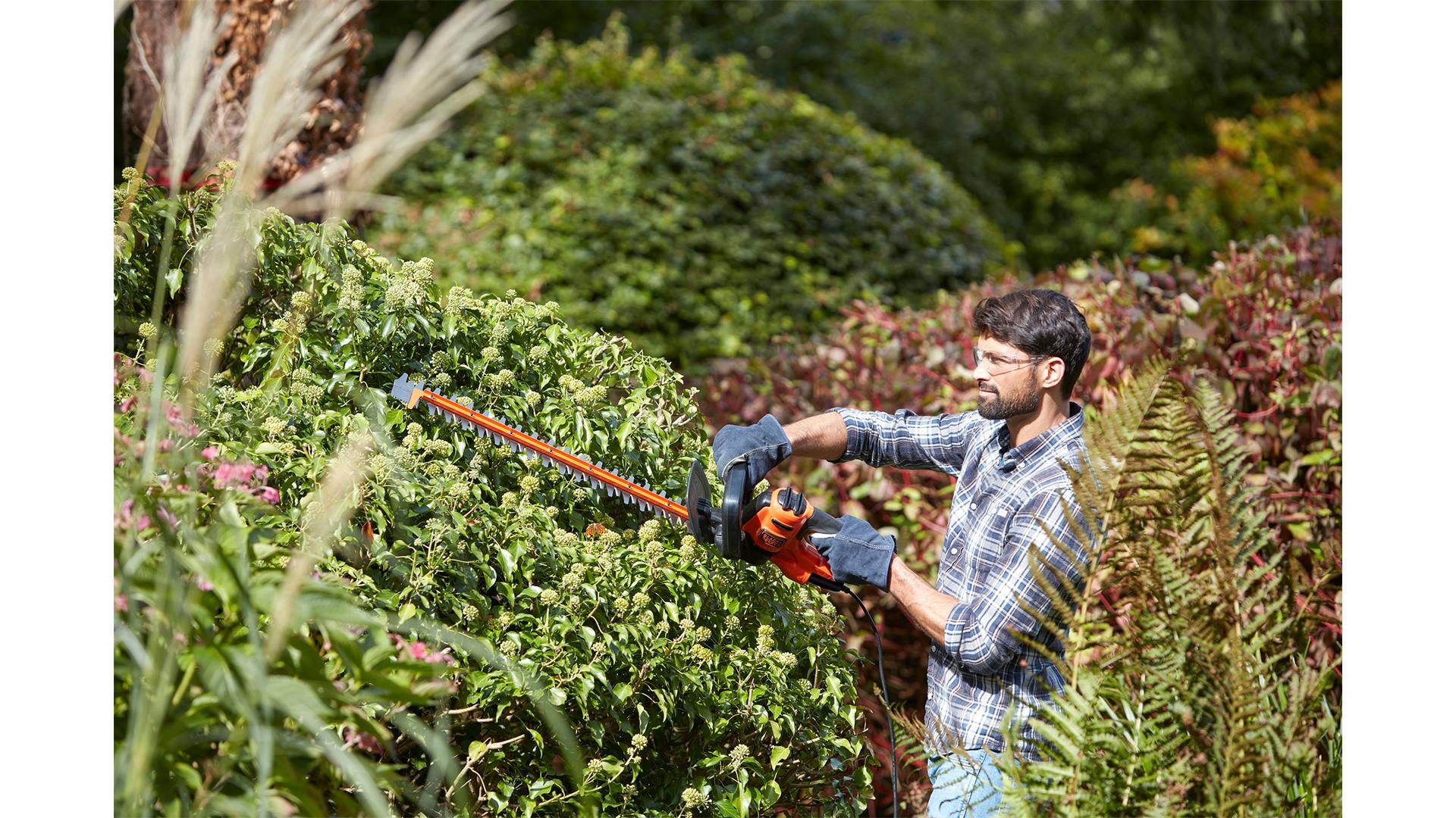 550W hækkeklipper fra Black & Decker