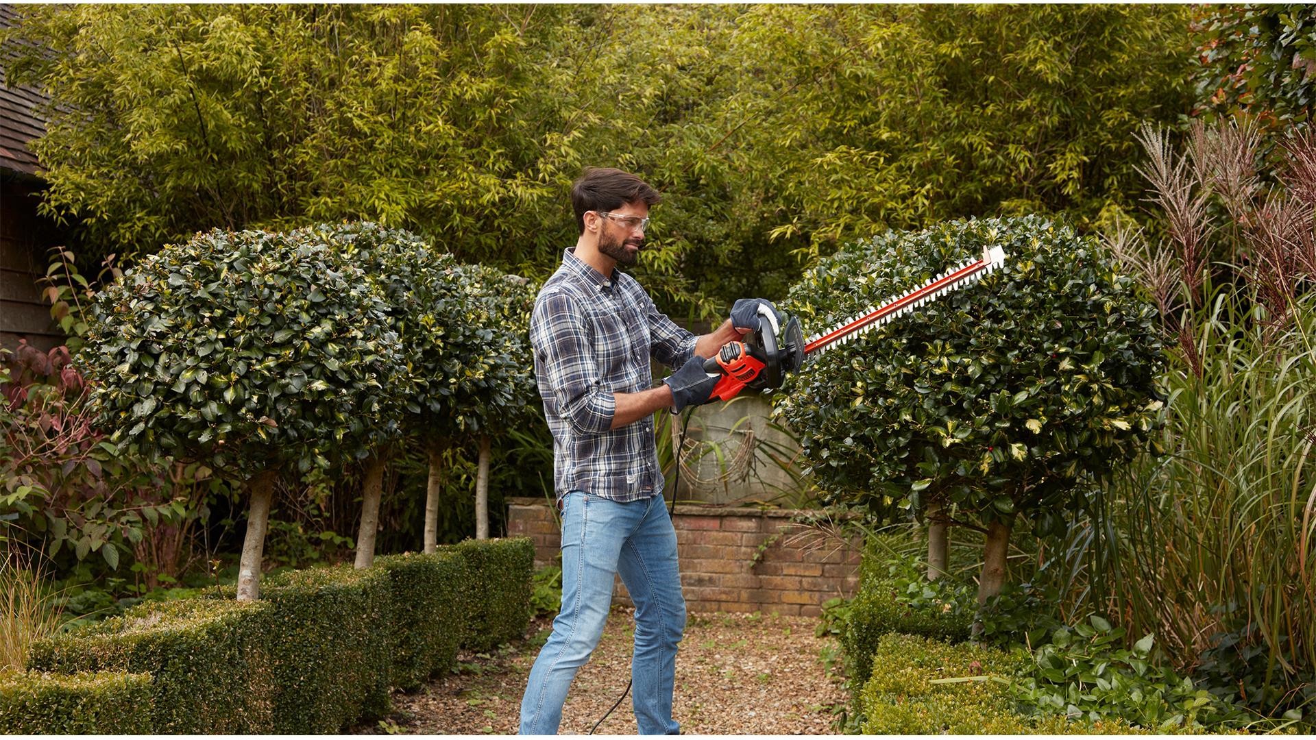 550W hækkeklipper fra Black & Decker