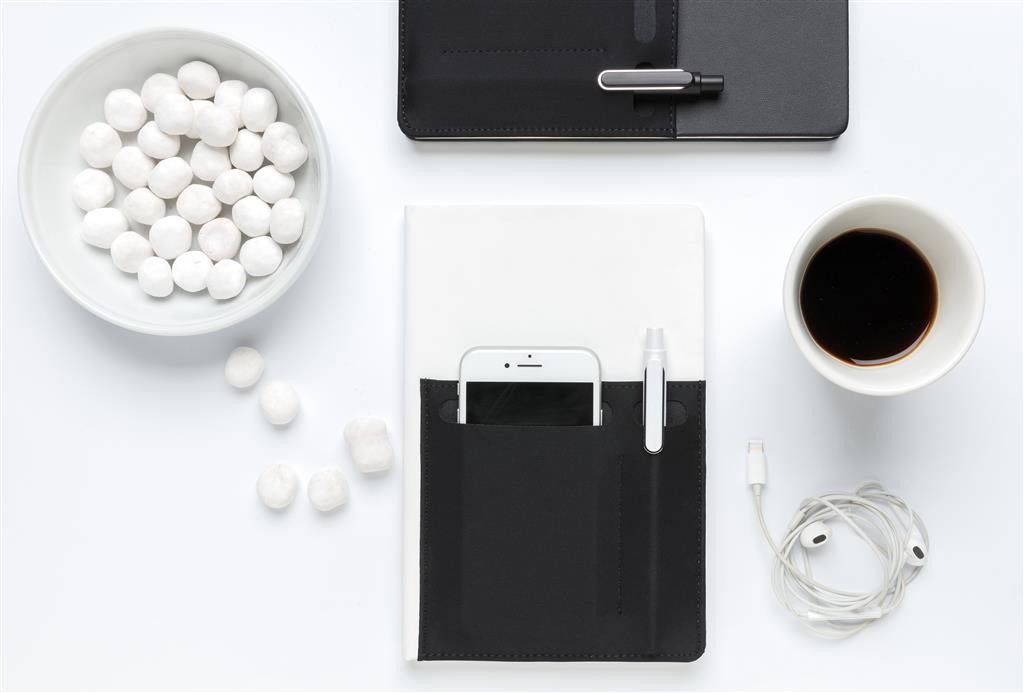 Swiss Peak refillable notebook and pen set