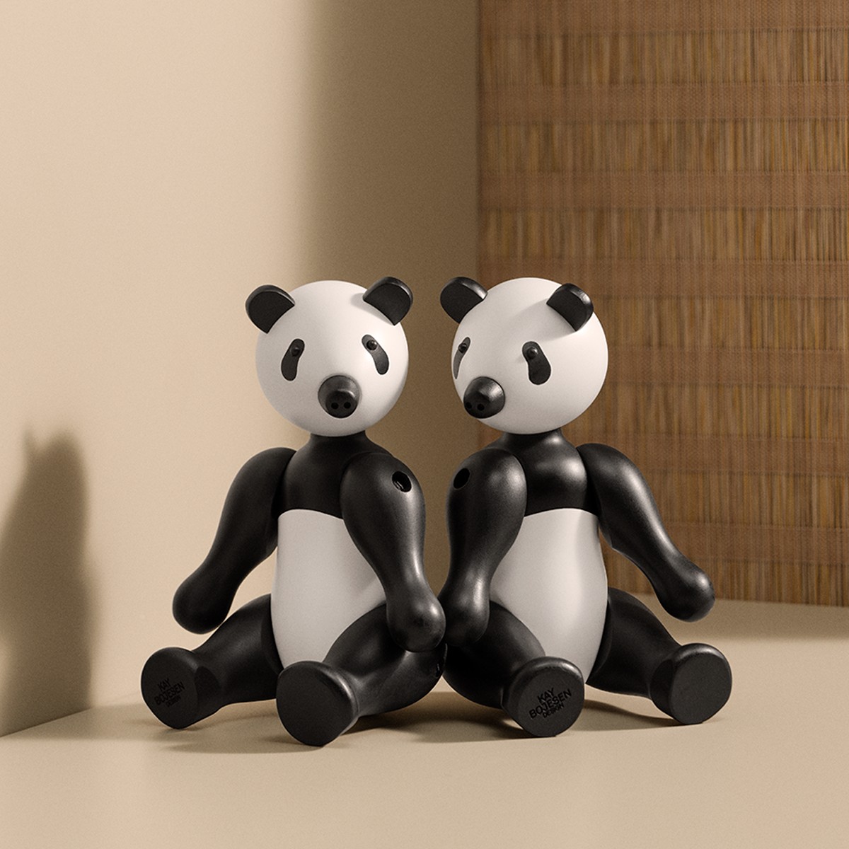 PANDABJØRN, LILLE SORT OG HVID, 15 CM