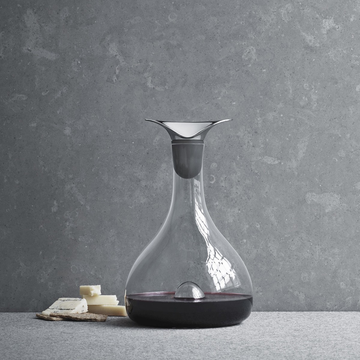 Glas karaffel og vin prop