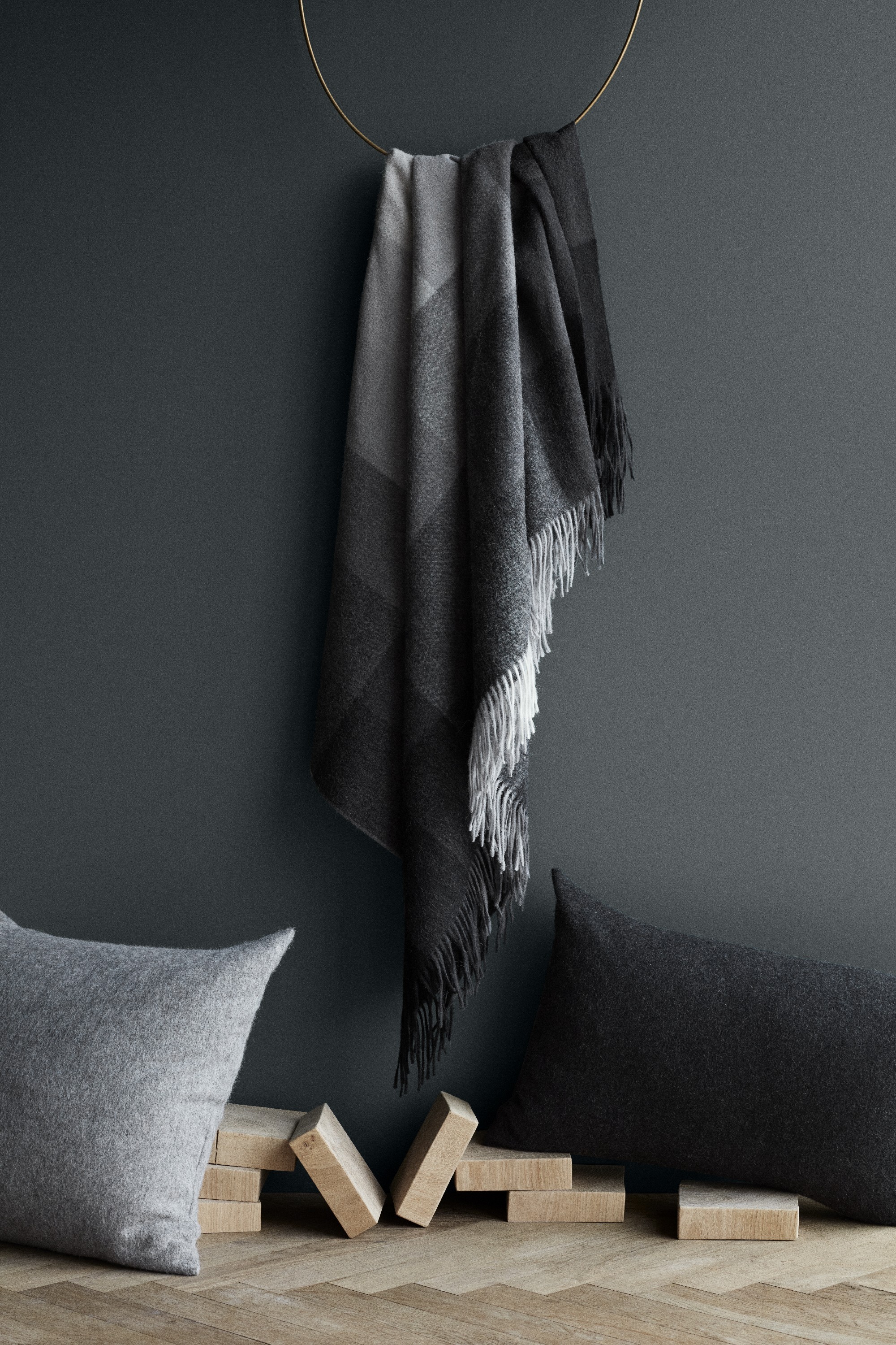 INCA STONES PLAID