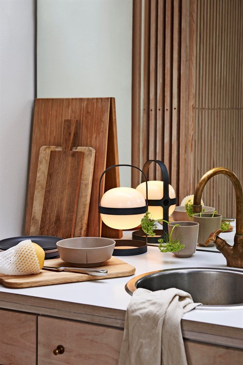 Soft Spot solcellelampe bronzefarvet stål