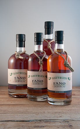 Smagekasse med Havfruen, Havmanden & Gunpowder 57