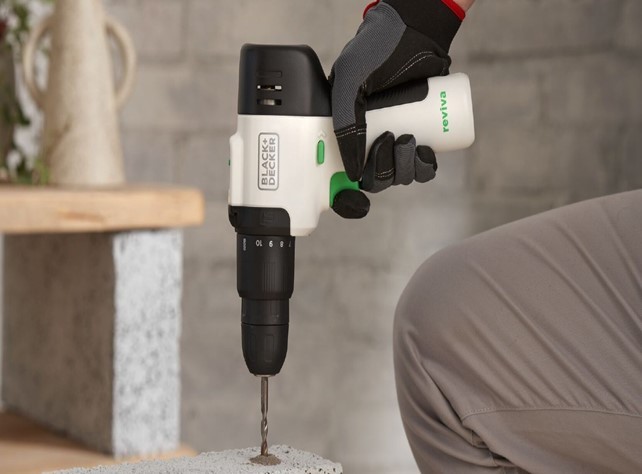 Black and Decker Reviva slagboremaskine