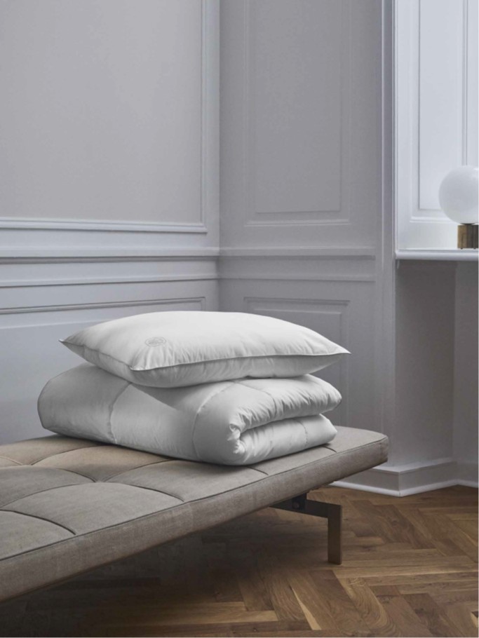 PATENTEREDE FIBERDYNER OG -PUDER