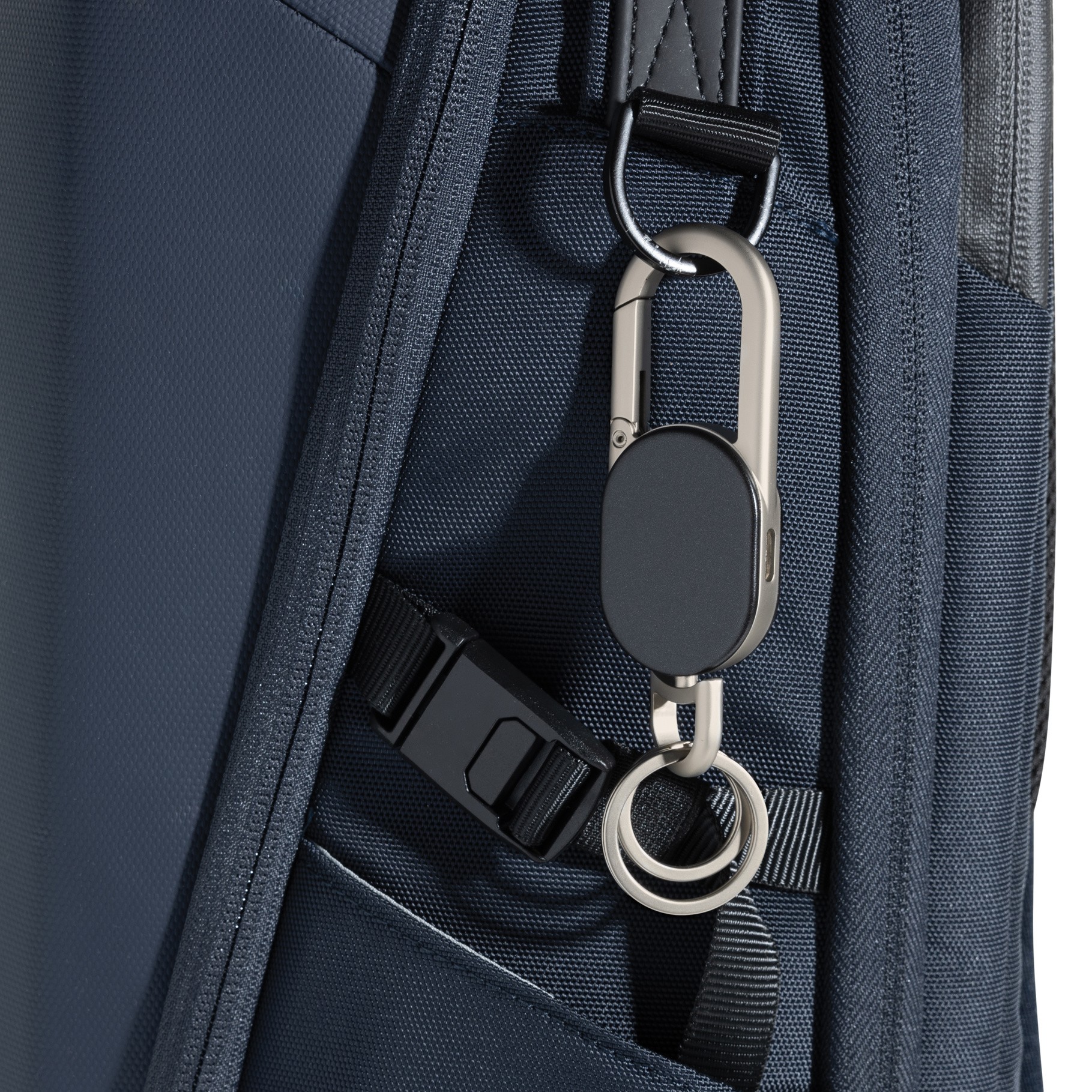 Keyfinder nøglering med global sporing og USB C