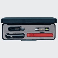 Solitaire lygte+Victorinox kniv i gaveæske