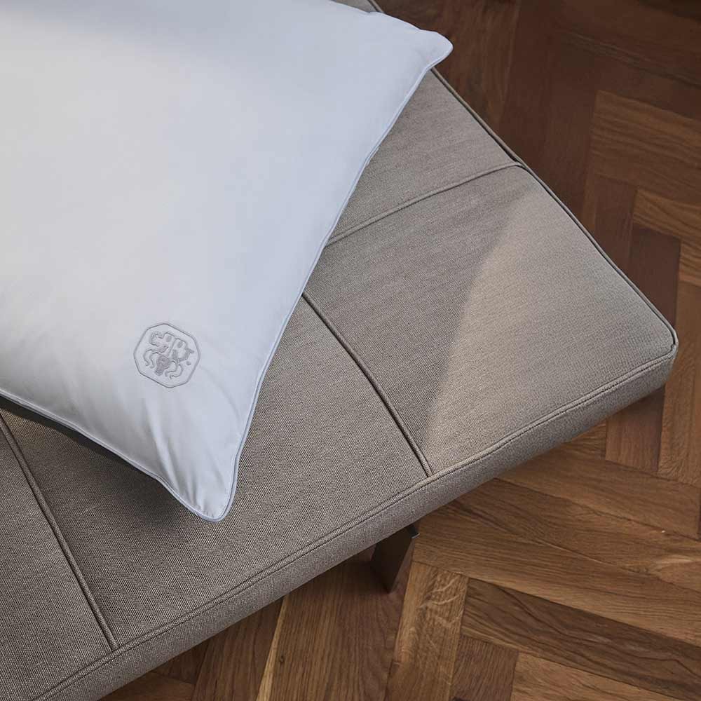 PATENTEREDE FIBERDYNER OG -PUDER