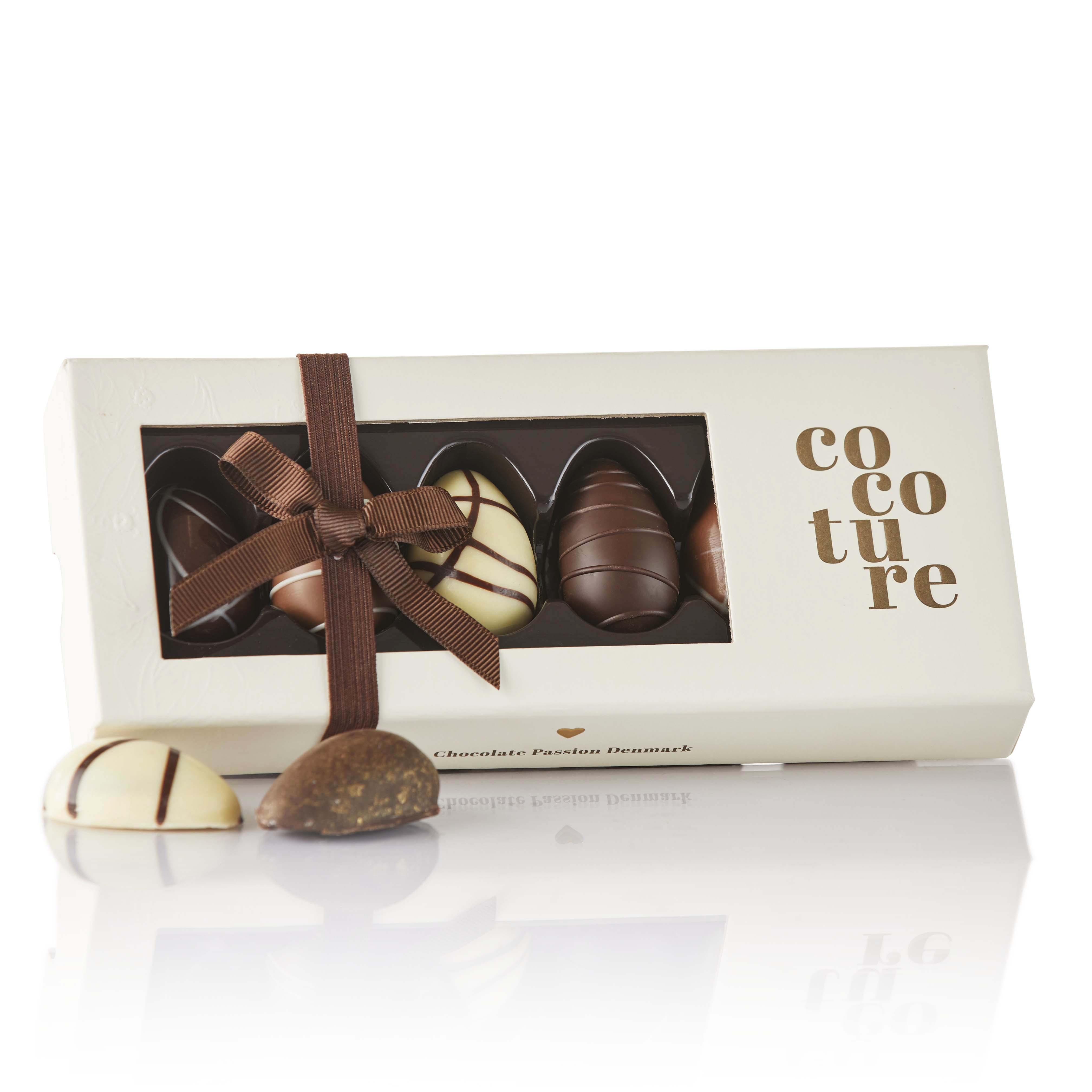 fyldte chokoladeæg og marcipanæg