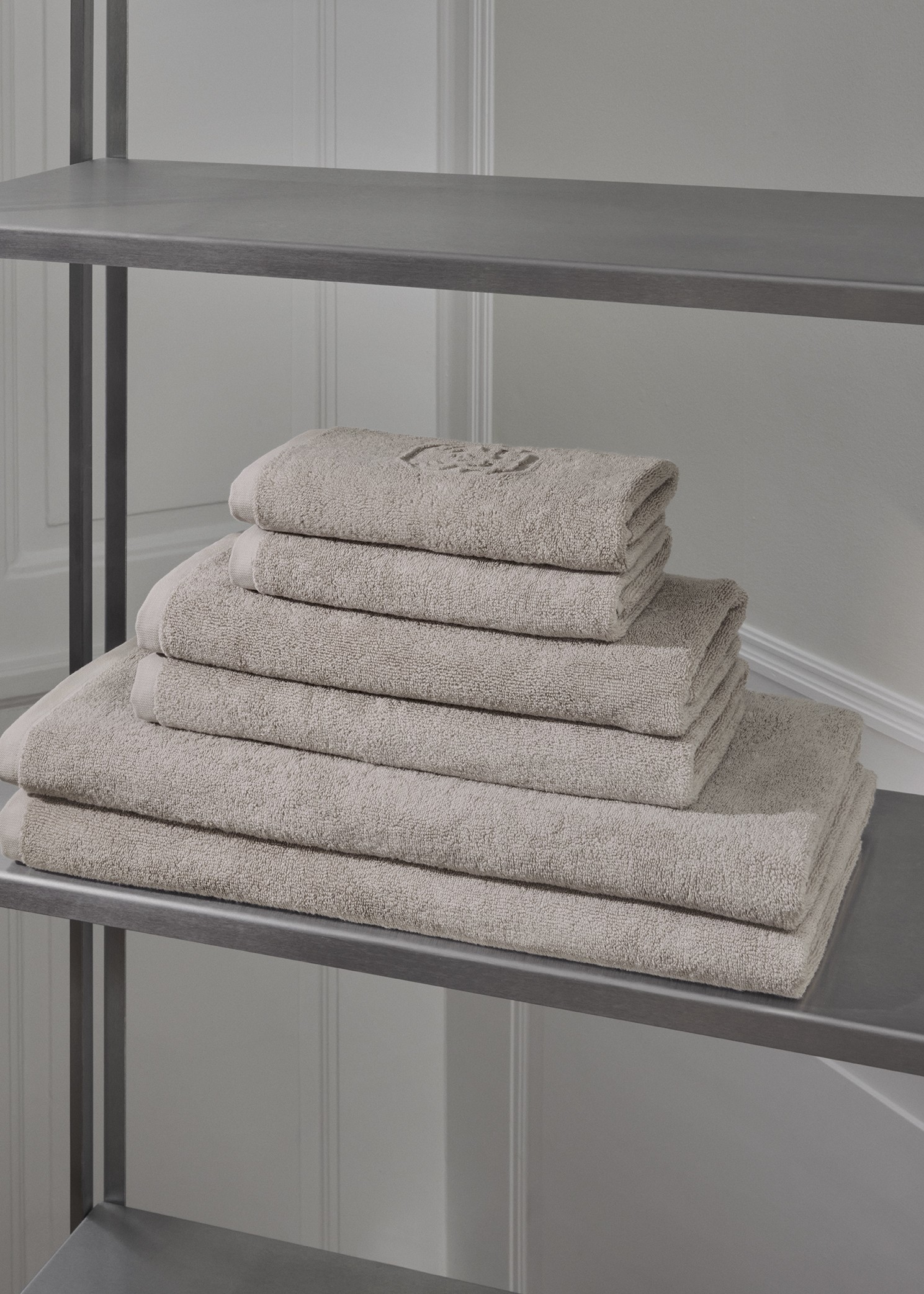 DAMASK TERRY HÅNDKLÆDER + NOBLE BOTANICS HUDPLEJE