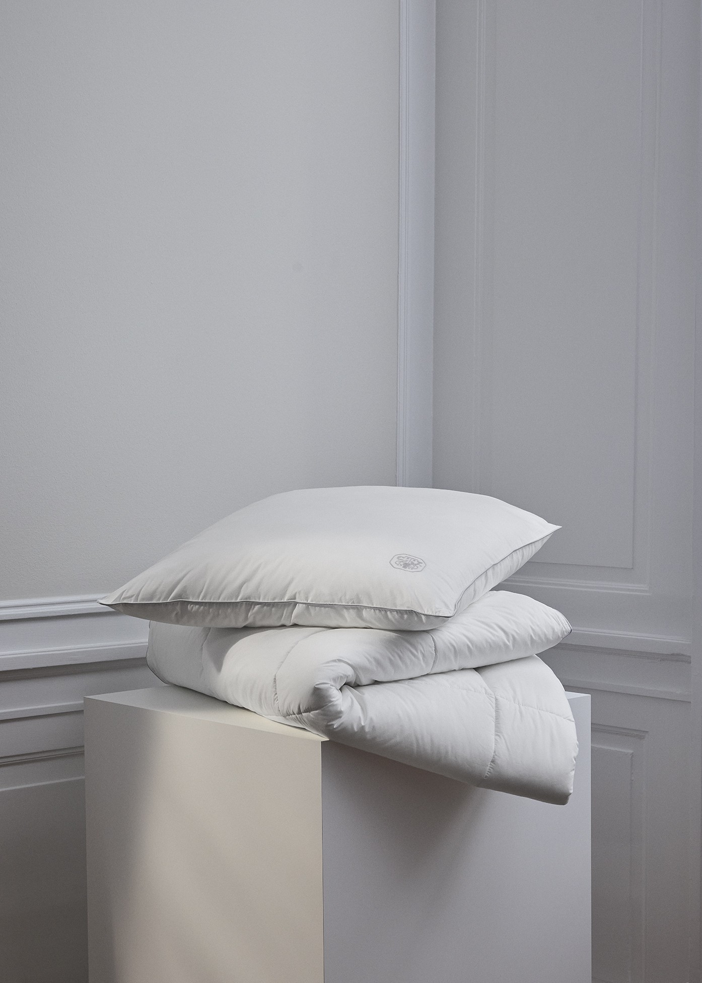 PATENTEREDE FIBERDYNER OG -PUDER