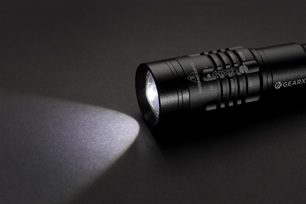 Gear X USB genopladelig lygte