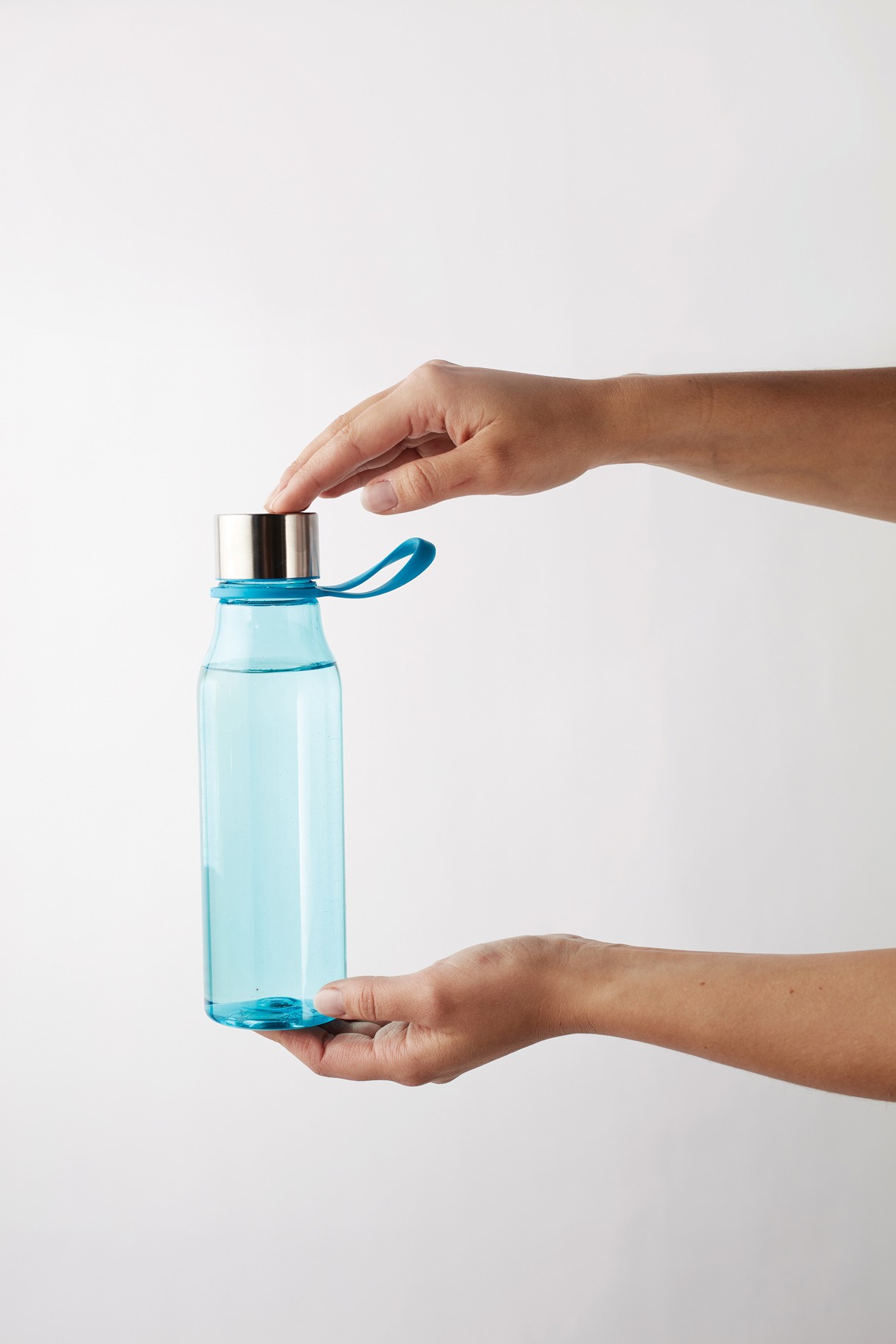VINGA Lean vandflaske af tritan 600 ML
