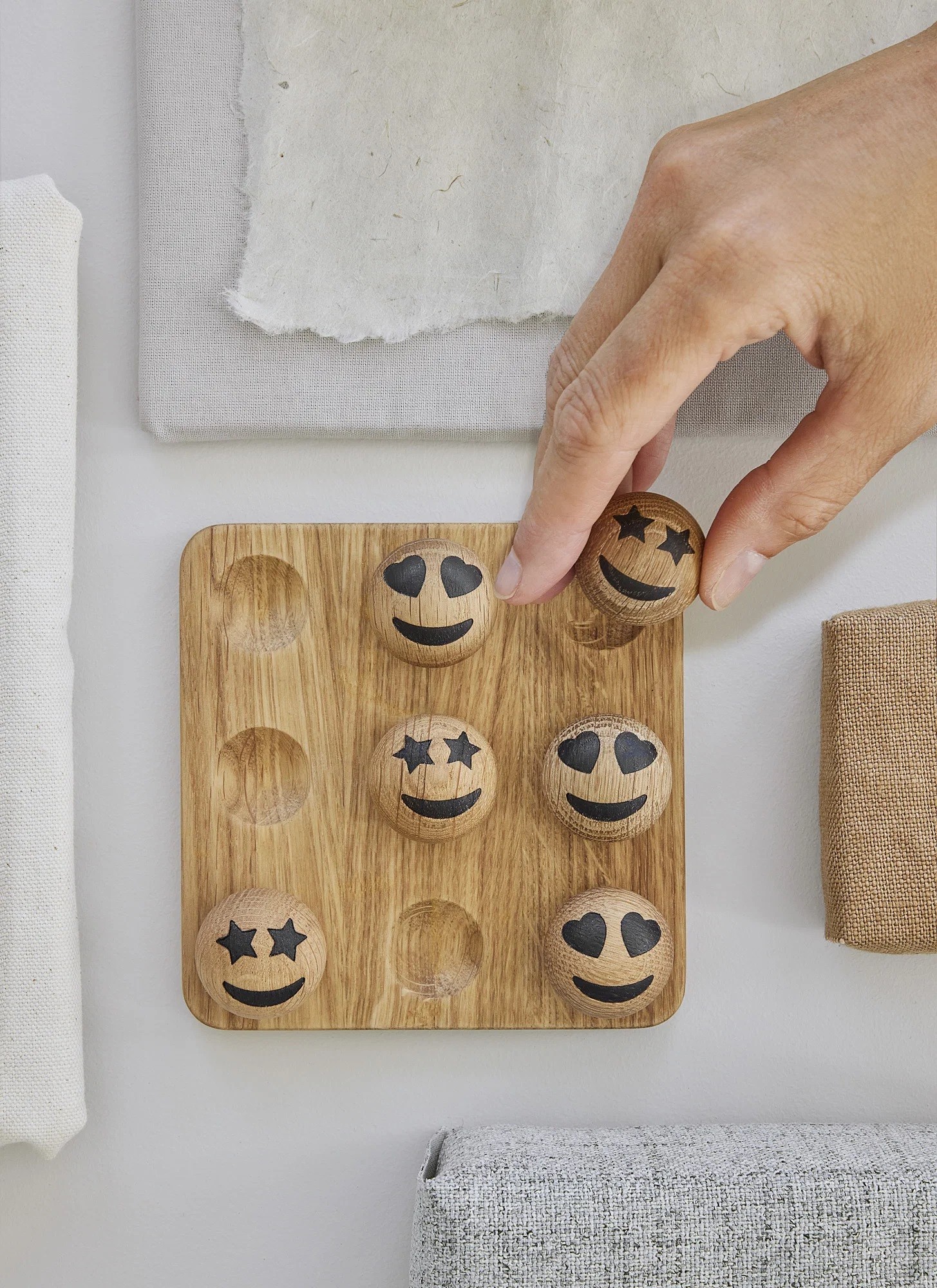 Spring Emotions - Tic Tac Toe