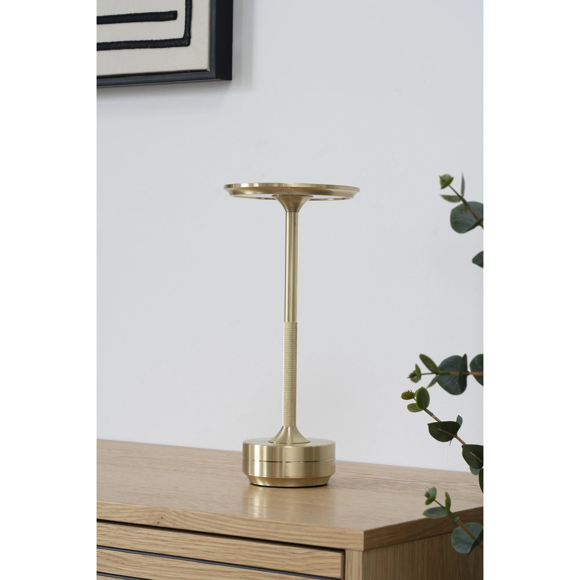 Lyneham Bordlampe Bordlampe, genopladelig, metal, sort, crom eller messing